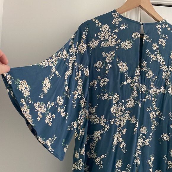 Limited edition 2018 GP&J dress collaboration with H&M - Picture 3 of 8